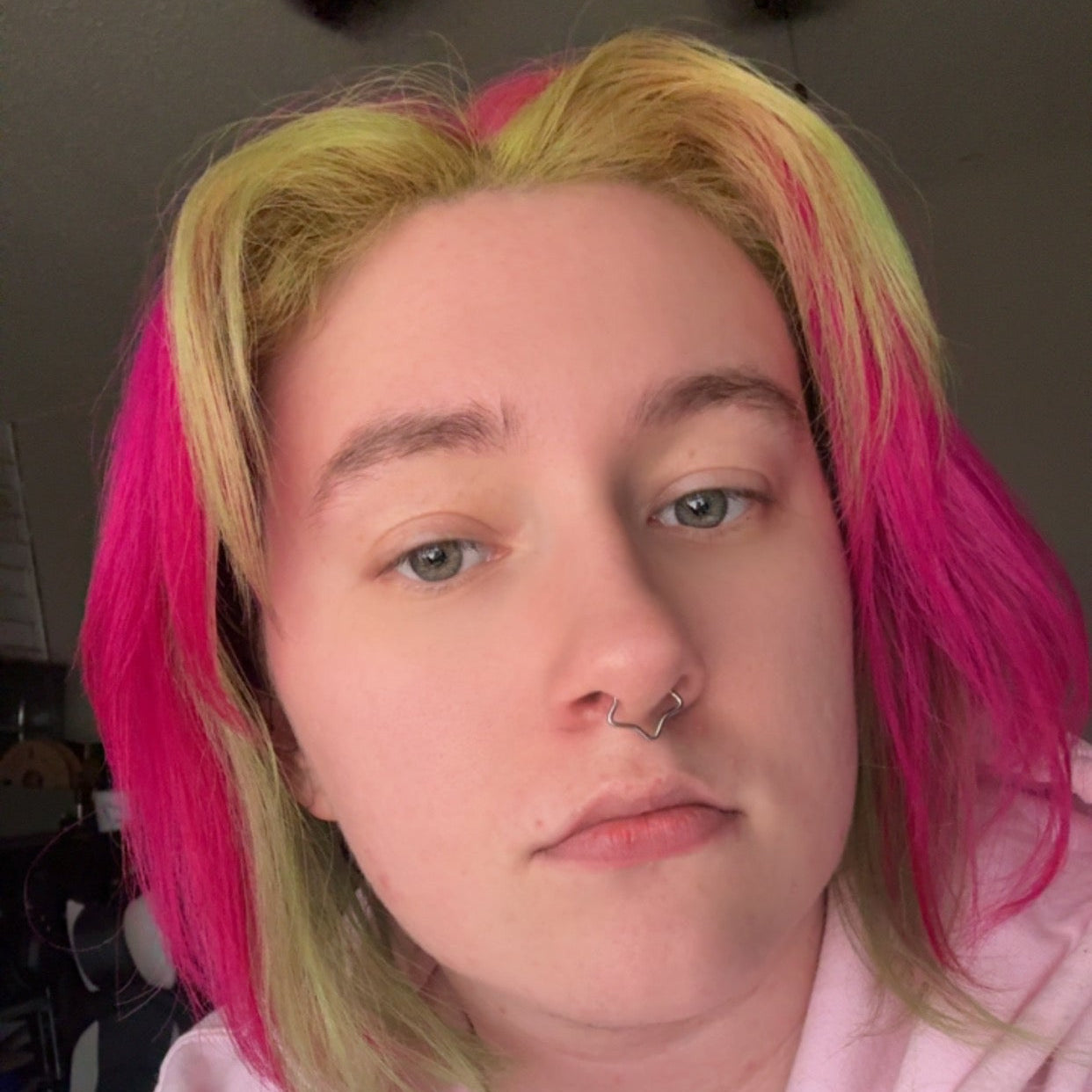 User displaying personalized hair shade after using ColorBox